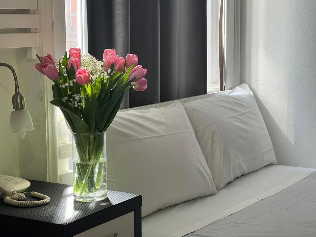 Hotel Rossovino Milano Ngoại thất bức ảnh