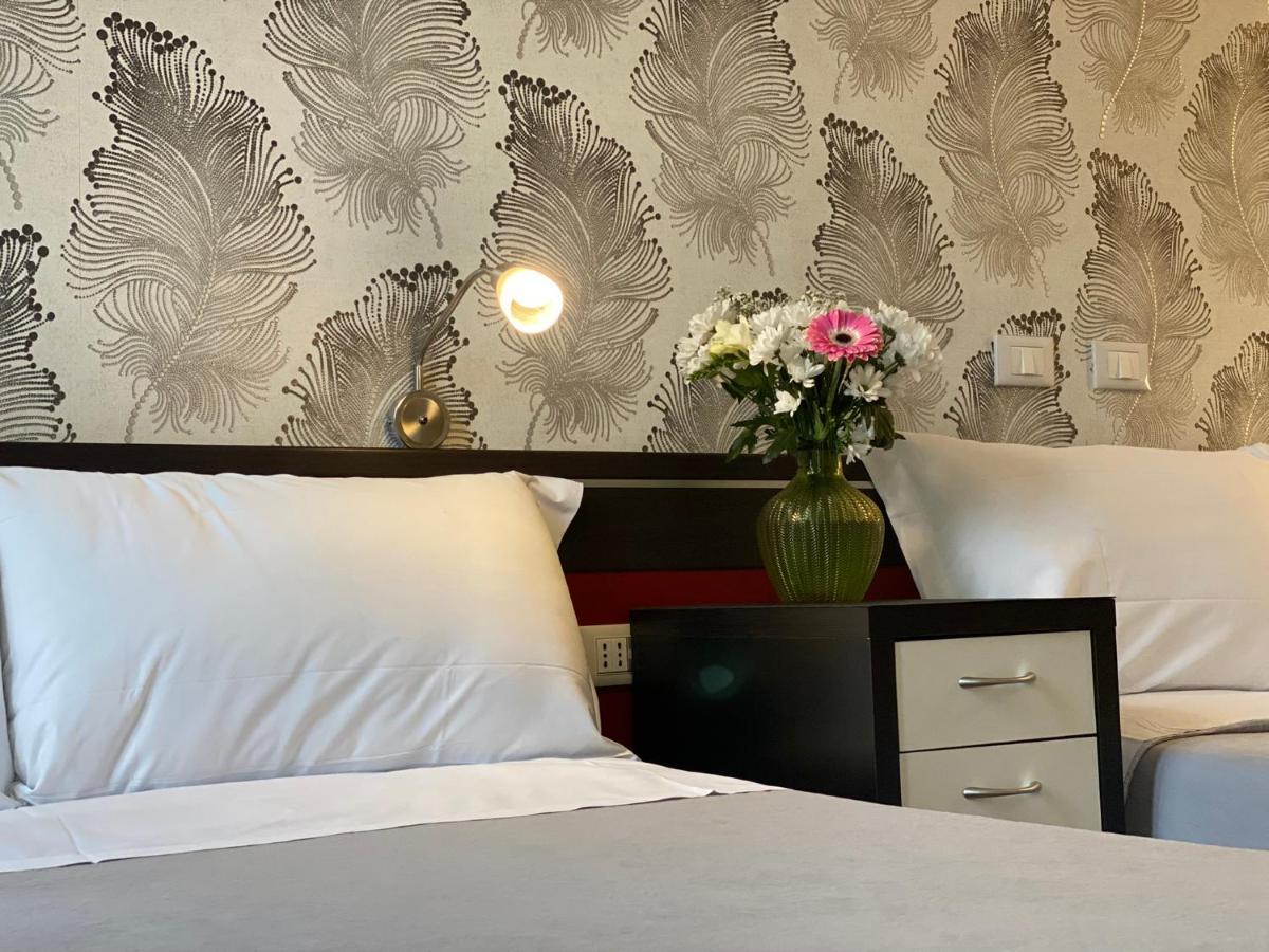 Hotel Rossovino Milano Ngoại thất bức ảnh