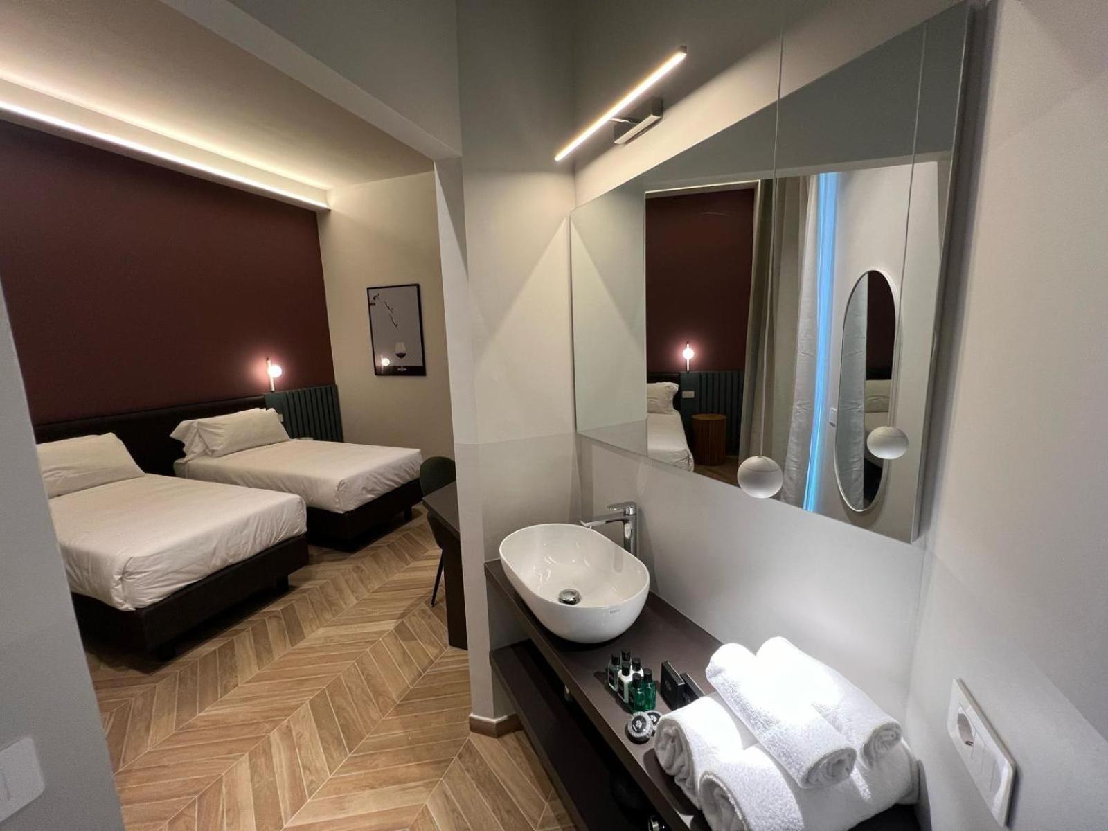 Hotel Rossovino Milano Ngoại thất bức ảnh