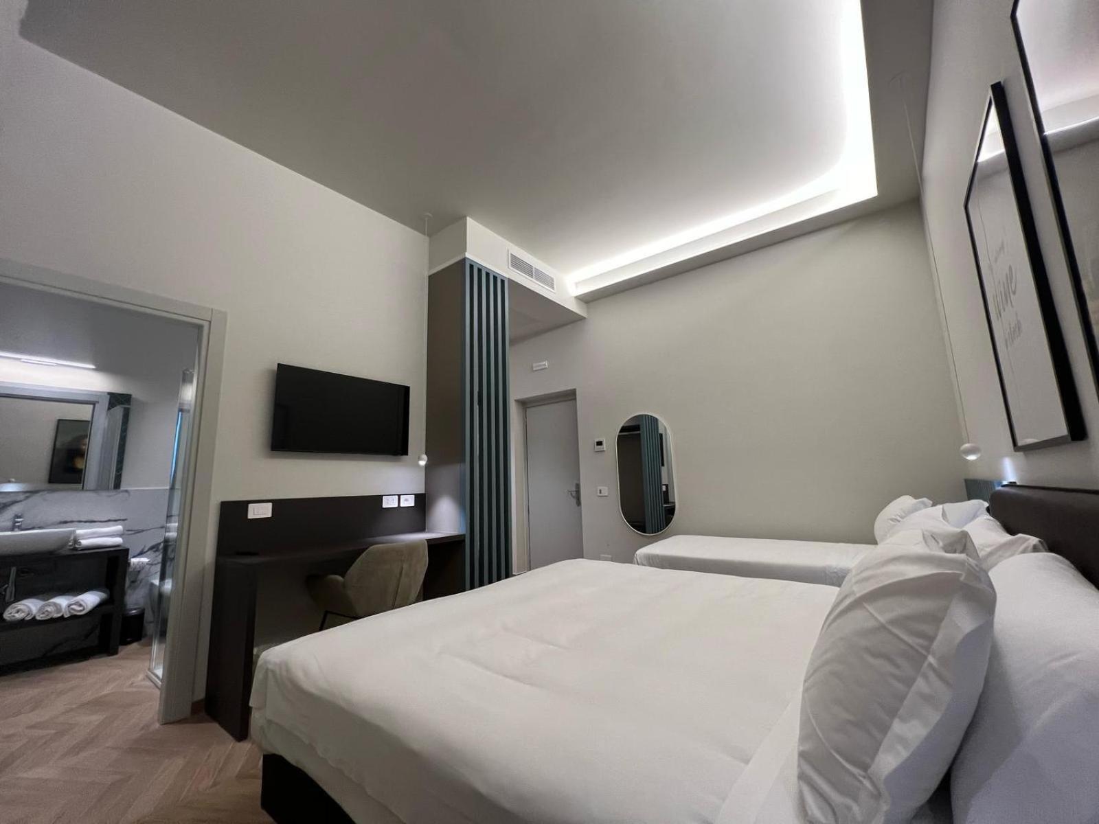 Hotel Rossovino Milano Ngoại thất bức ảnh