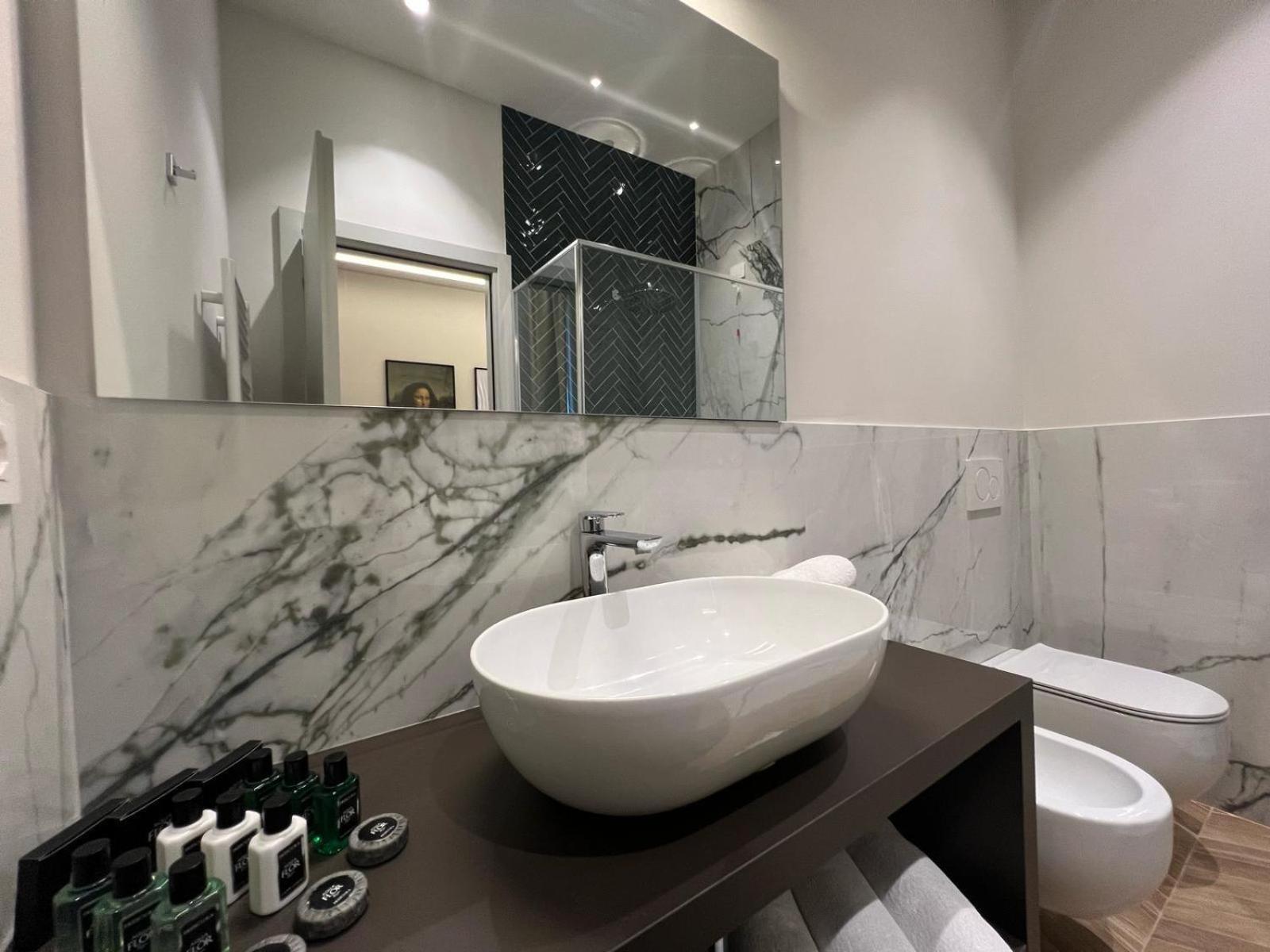 Hotel Rossovino Milano Ngoại thất bức ảnh