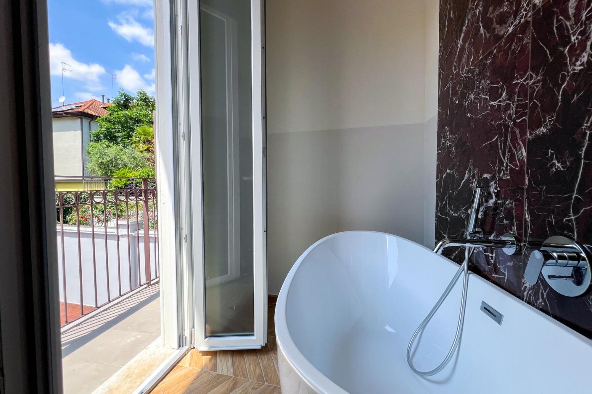 Hotel Rossovino Milano Ngoại thất bức ảnh