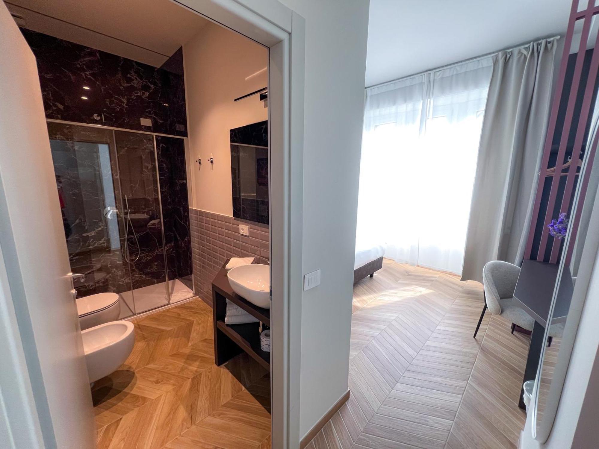 Hotel Rossovino Milano Ngoại thất bức ảnh