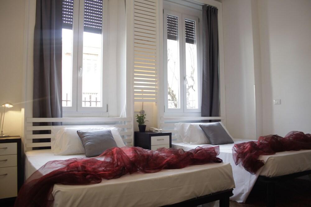 Hotel Rossovino Milano Ngoại thất bức ảnh